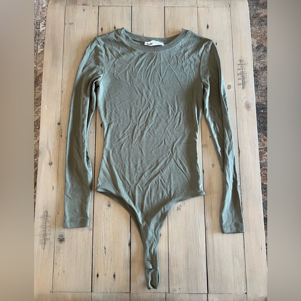 Elodie Olive Ribbed Bodysuits Size xs